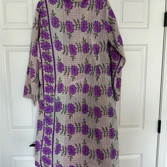 Floral Purple and Gray Kimono - Picture 3 of 10